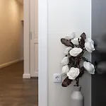 Korina Apartment *
